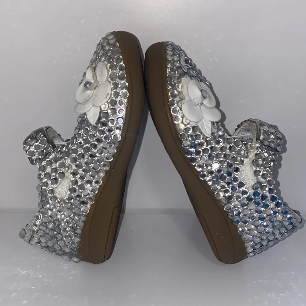 Stride Rite Ava white patent leather shoes, size 5.5W - Picture 7 of 10